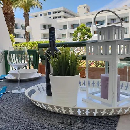 Casa Palmera 2 Only 150 Meters To The Beach, Heated Pool, Wifi, Sat-tv, Terrace, Location, Washing Machine Lägenhet *