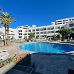 Casa Palmera 2 Only 150 Meters To The Beach, Heated Pool, Wifi, Sat-tv, Terrace, Location, Washing Machine *