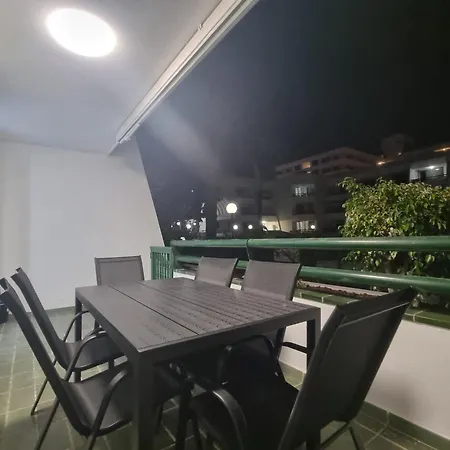 Casa Palmera 2 Only 150 Meters To The Beach, Heated Pool, Wifi, Sat-tv, Terrace, Location, Washing Machine