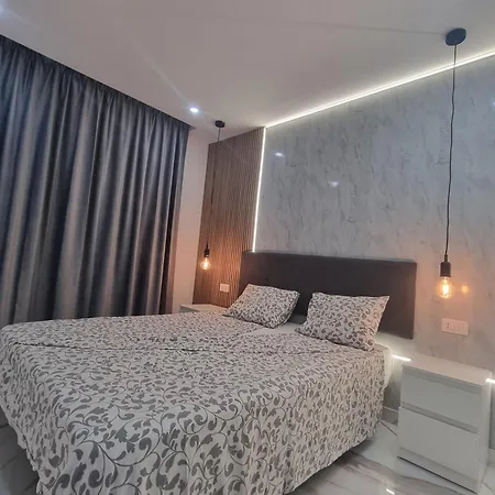Casa Palmera 2 Only 150 Meters To The Beach, Heated Pool, Wifi, Sat-tv, Terrace, Location, Washing Machine Apartmán