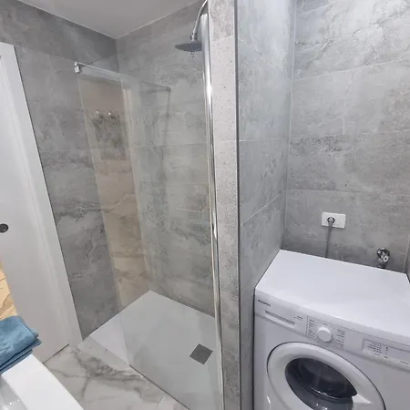 Casa Palmera 2 Only 150 Meters To The Beach, Heated Pool, Wifi, Sat-tv, Terrace, Location, Washing Machine