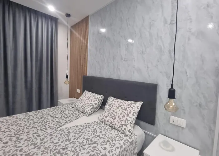 Apartman Casa Palmera 2 Only 150 Meters To The Beach, Heated Pool, Wifi, Sat-tv, Terrace, Location, Washing Machine