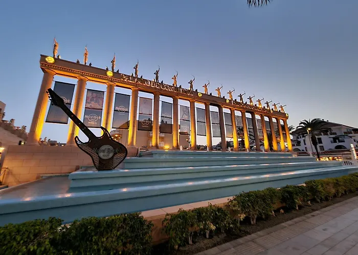 Casa Palmera 2 Only 150 Meters To The Beach, Heated Pool, Wifi, Sat-tv, Terrace, Location, Washing Machine *