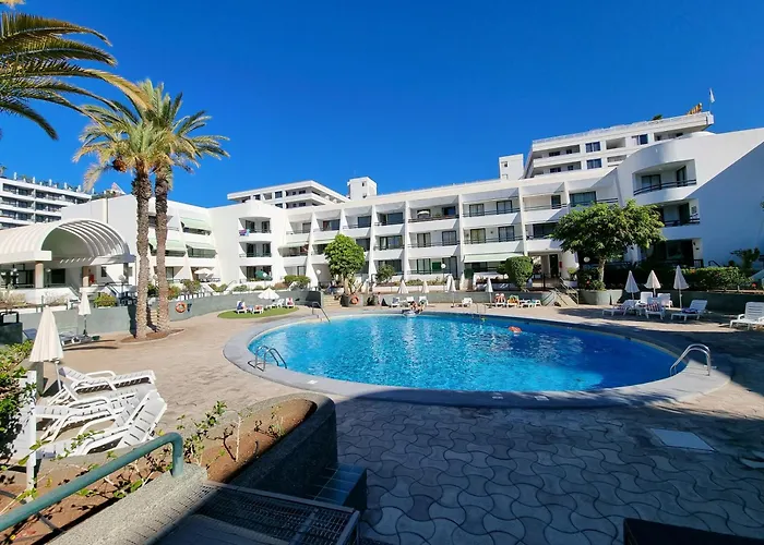 Casa Palmera 2 Only 150 Meters To The Beach, Heated Pool, Wifi, Sat-tv, Terrace, Location, Washing Machine *