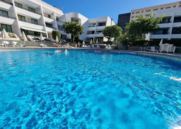 Apartman Casa Palmera 2 Only 150 Meters To The Beach, Heated Pool, Wifi, Sat-tv, Terrace, Location, Washing Machine Playa de las Américas