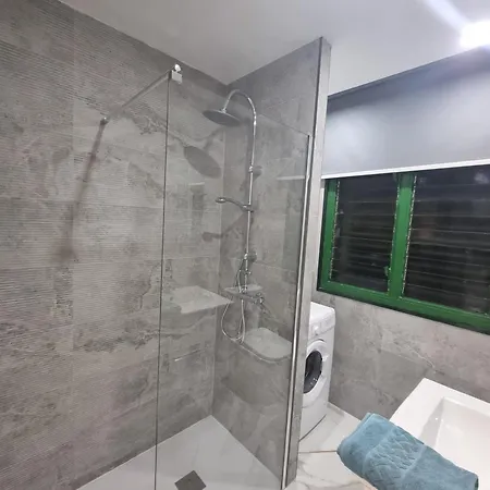 Casa Palmera 2 Only 150 Meters To The Beach, Heated Pool, Wifi, Sat-tv, Terrace, Location, Washing Machine *